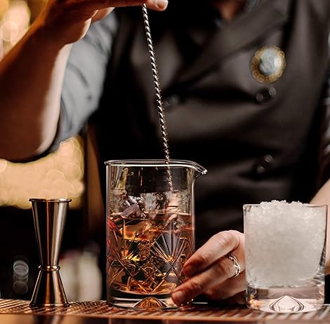 Thick weighted base for stability